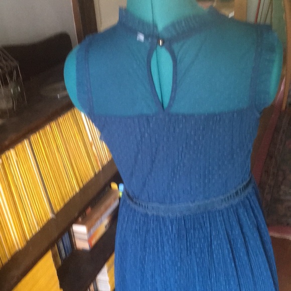 👗 - Picture 4 of 4